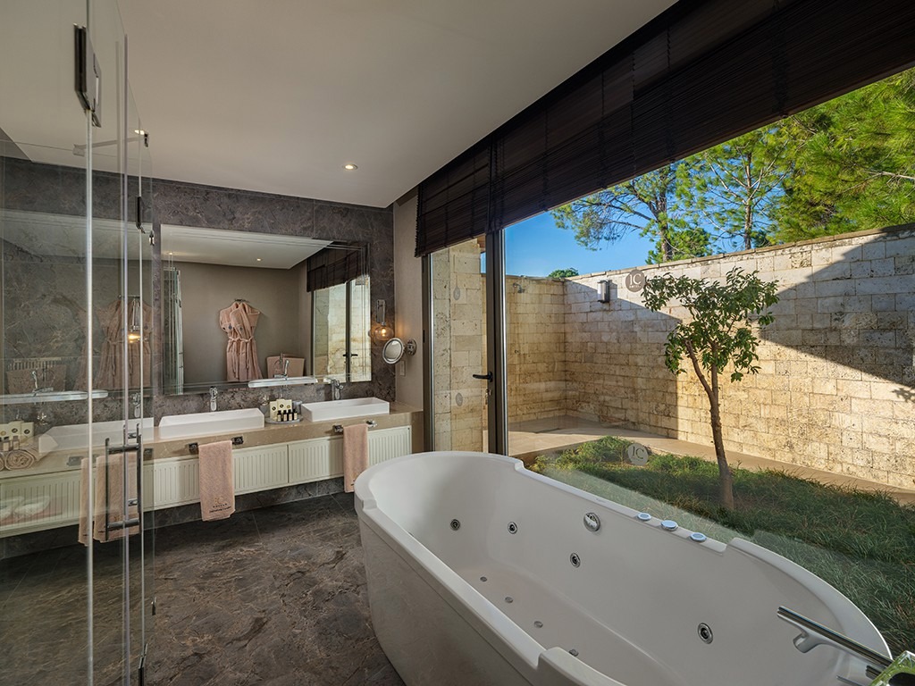 Superior Deluxe Villa