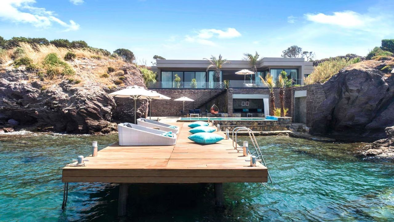 Secluded Bay Presidential Villa