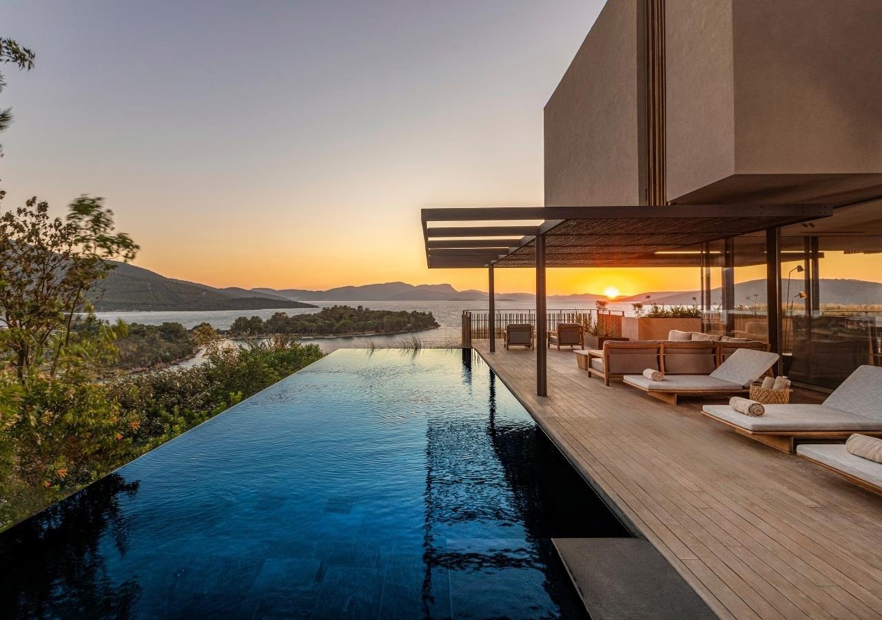 Sunset Royal Villa